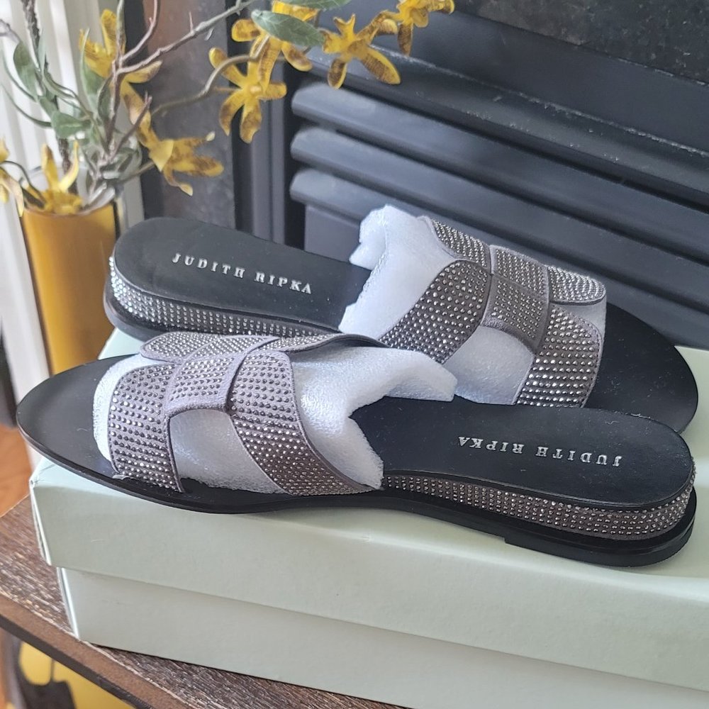 Judith Ripka Sloan Slides NIB